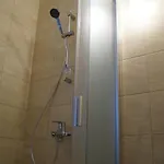 Sinko - Free Garage Parking, Central, 2 Bedrooms 4 Single Beds, Flexi Check-out 公寓