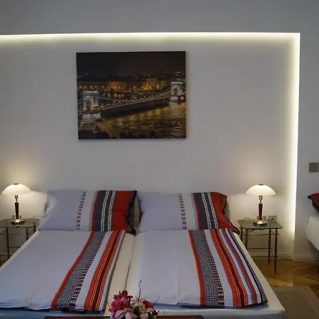 Sinko - Free Garage Parking, Central, 2 Bedrooms 4 Single Beds, Flexi Check-out Appartamento *